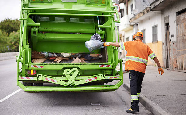 Best Yard Waste Removal  in De Soto, IA
